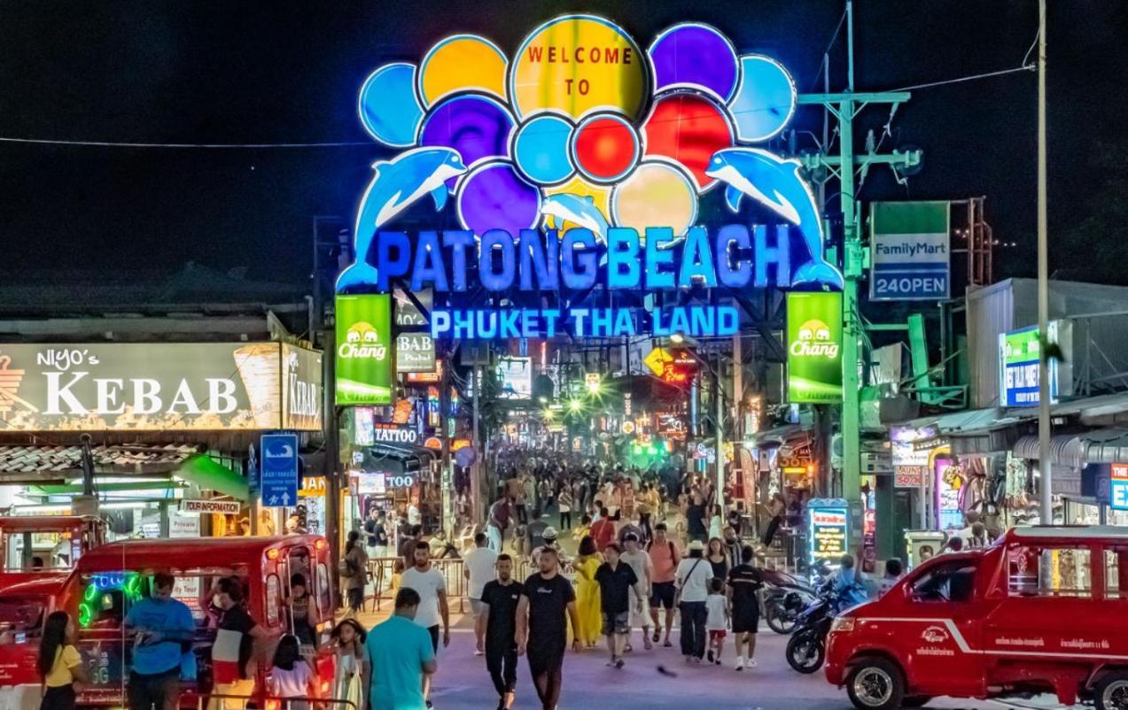 Patong Tower Apartment By Lofty Екстериор снимка
